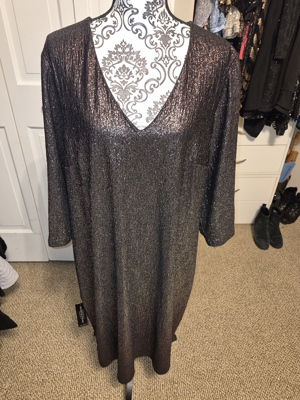 NWT-Lane Bryant Metallic Black, Purple & Silver Ombre V-Neck Midi Dress-18/20W
